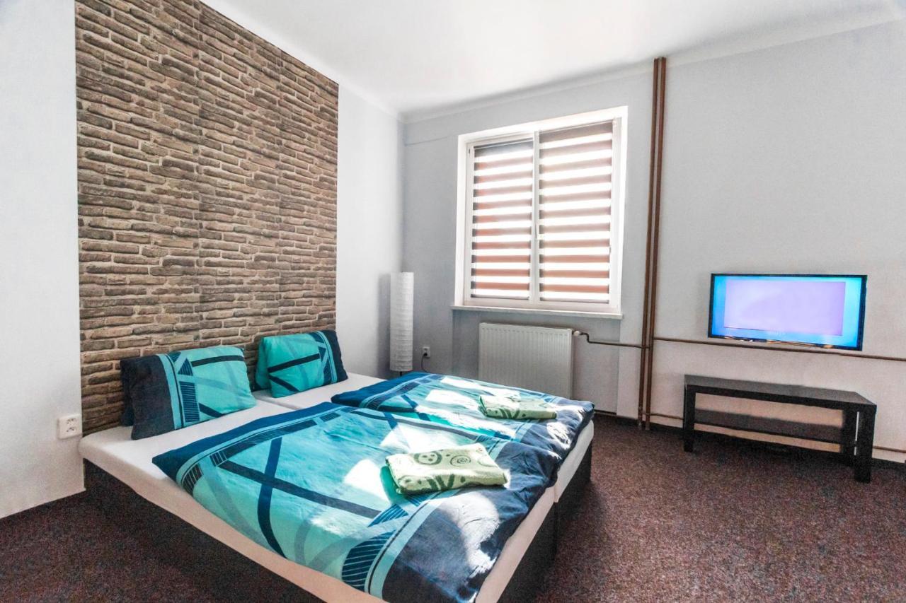 Garni Hotel Tachov Тахов Экстерьер фото