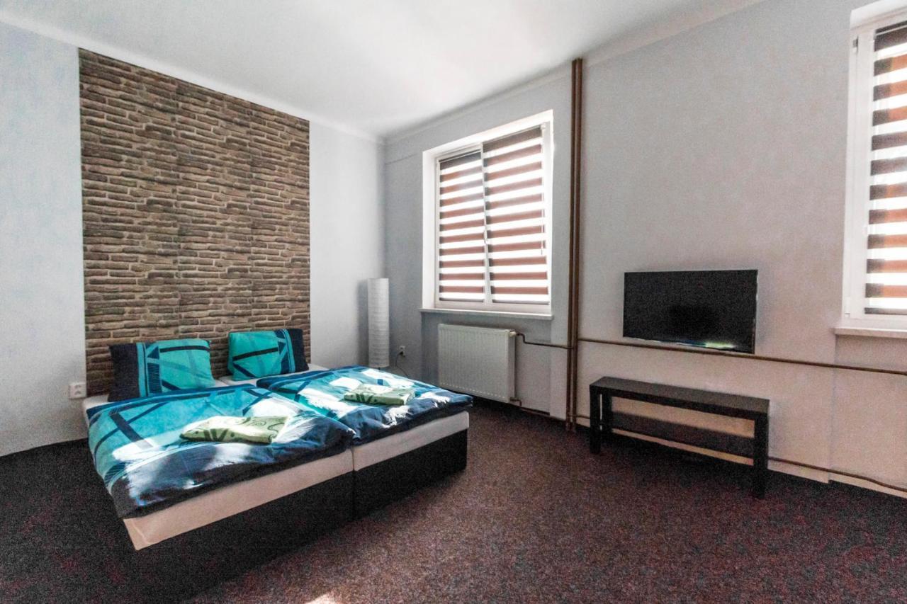 Garni Hotel Tachov Тахов Экстерьер фото