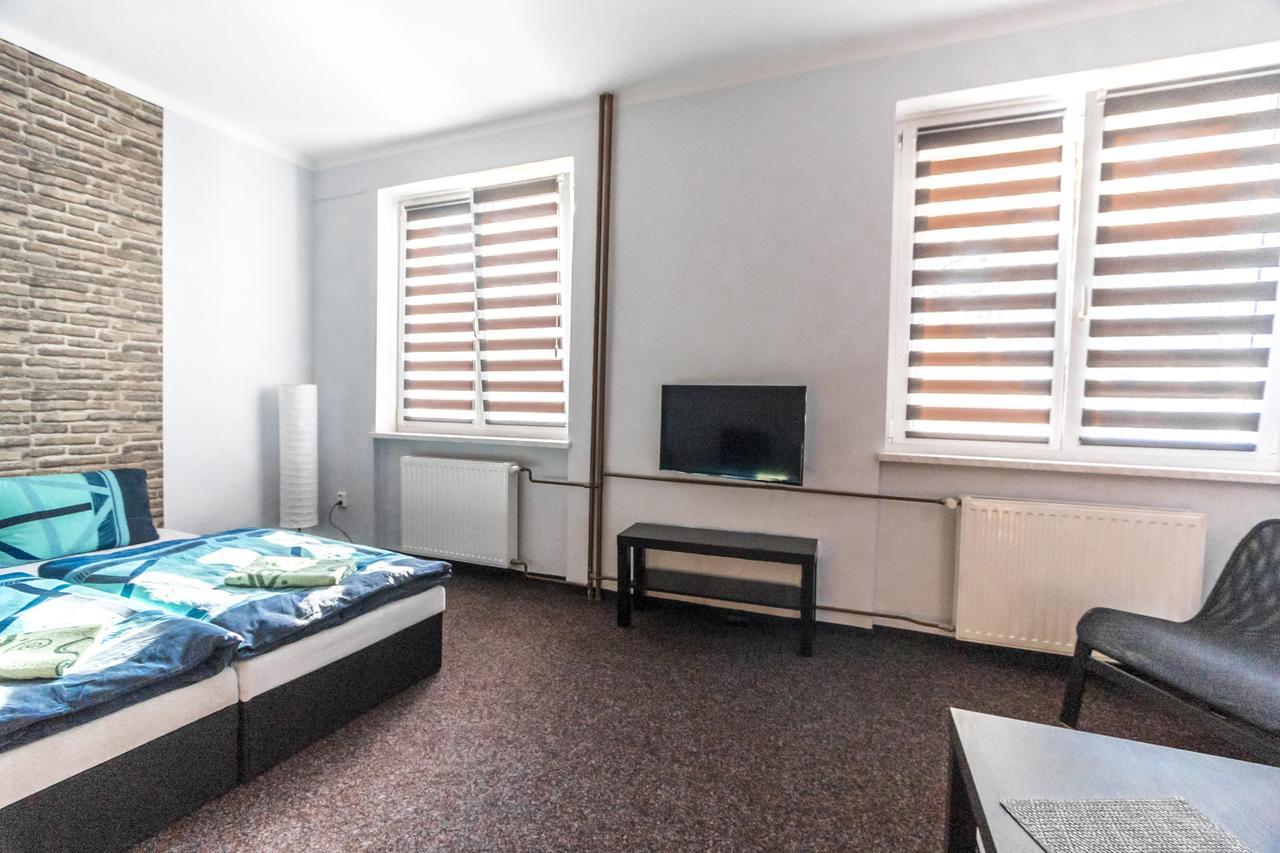 Garni Hotel Tachov Тахов Экстерьер фото