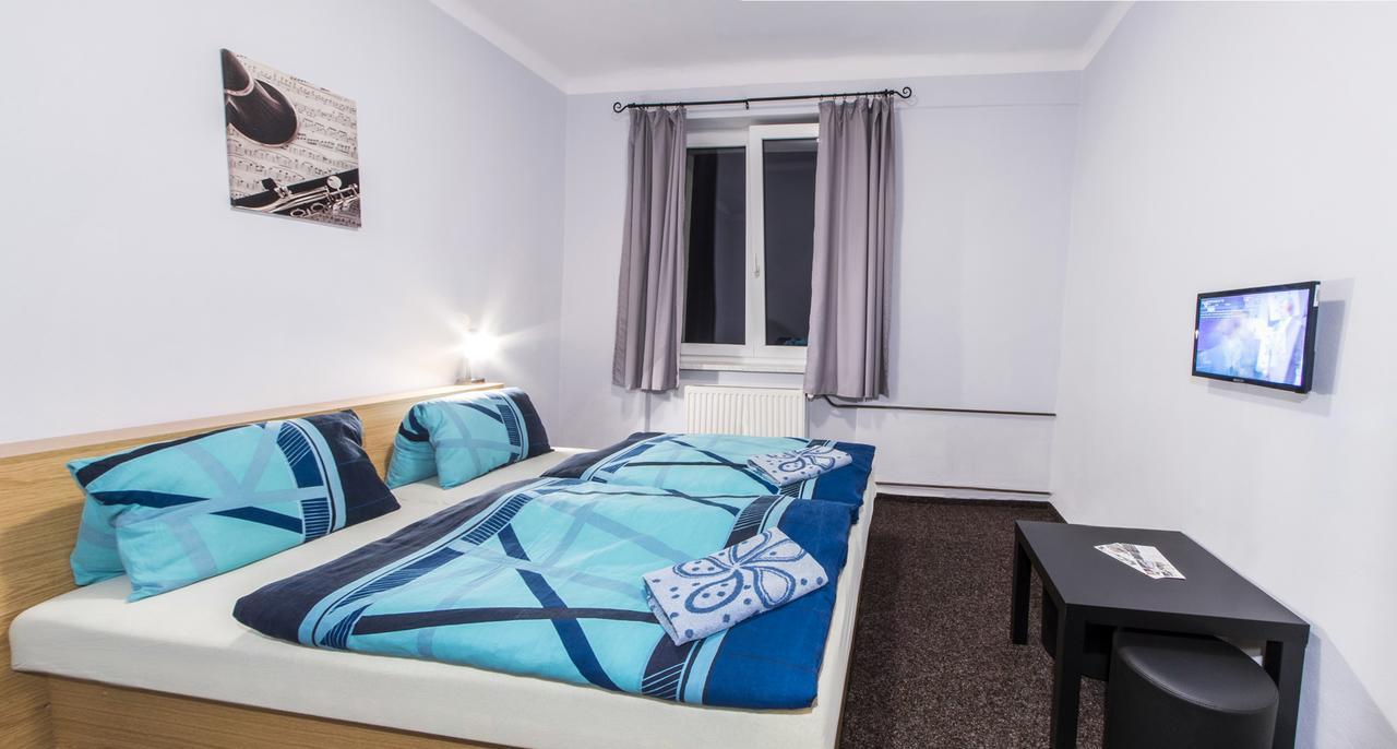 Garni Hotel Tachov Тахов Экстерьер фото