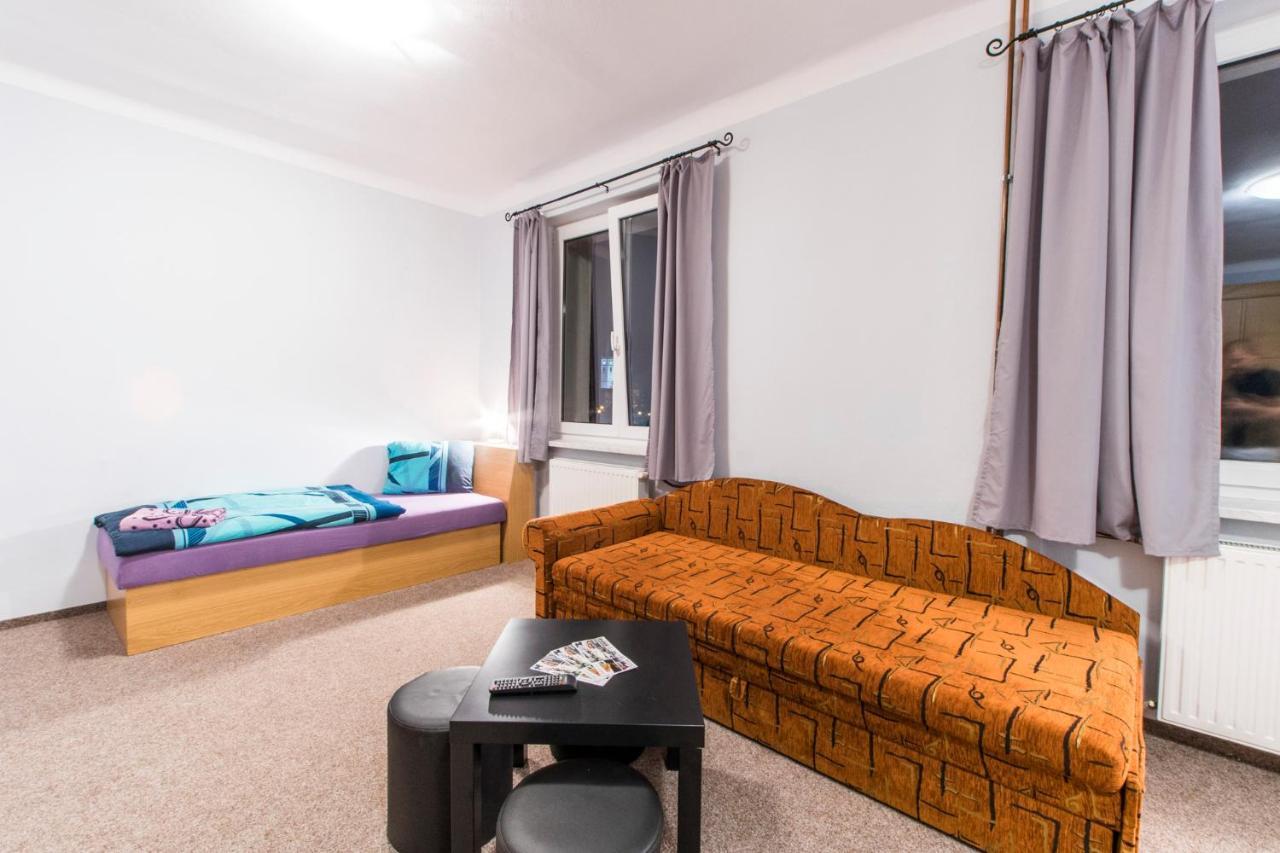 Garni Hotel Tachov Тахов Экстерьер фото